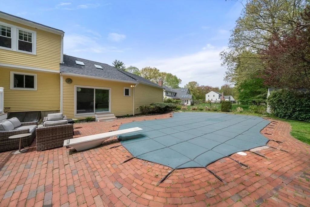 Photo of 5 Blackhorse Ln