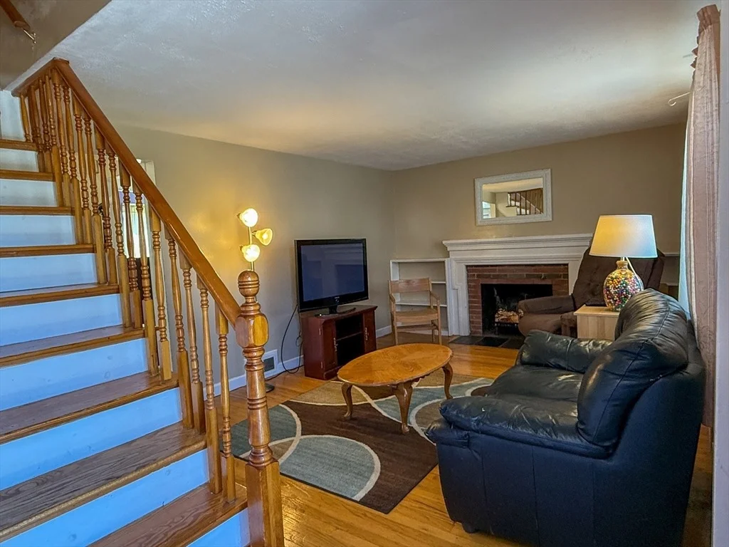 Photo of 27 Cranmore Rd