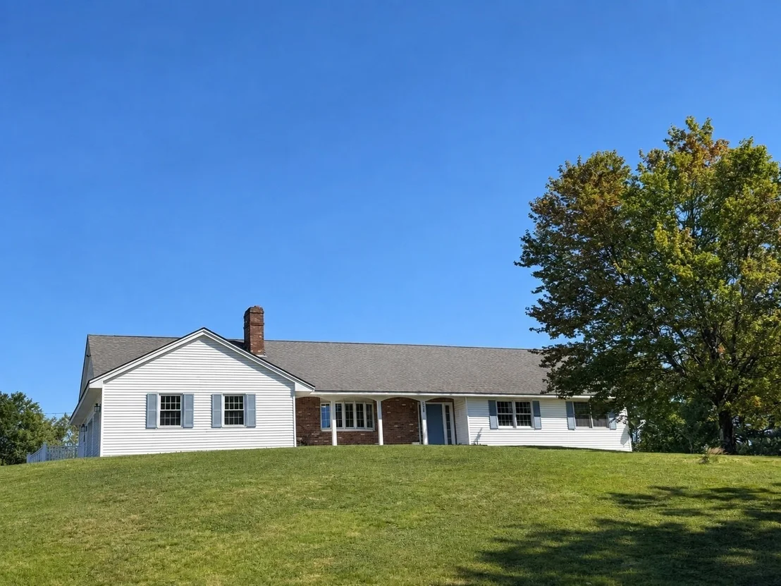 Photo of 228 Number Nine Road