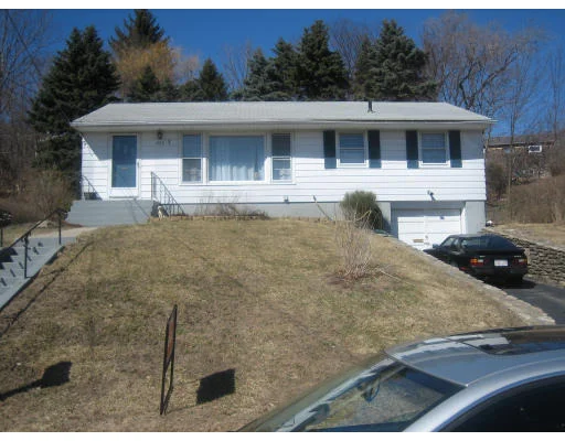 Photo of 422 Mower St