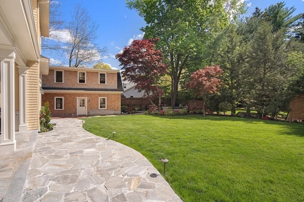 Photo of 4 Lawrence St