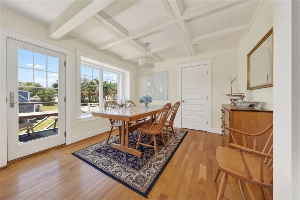 Photo of 33 Oceanside Drive
