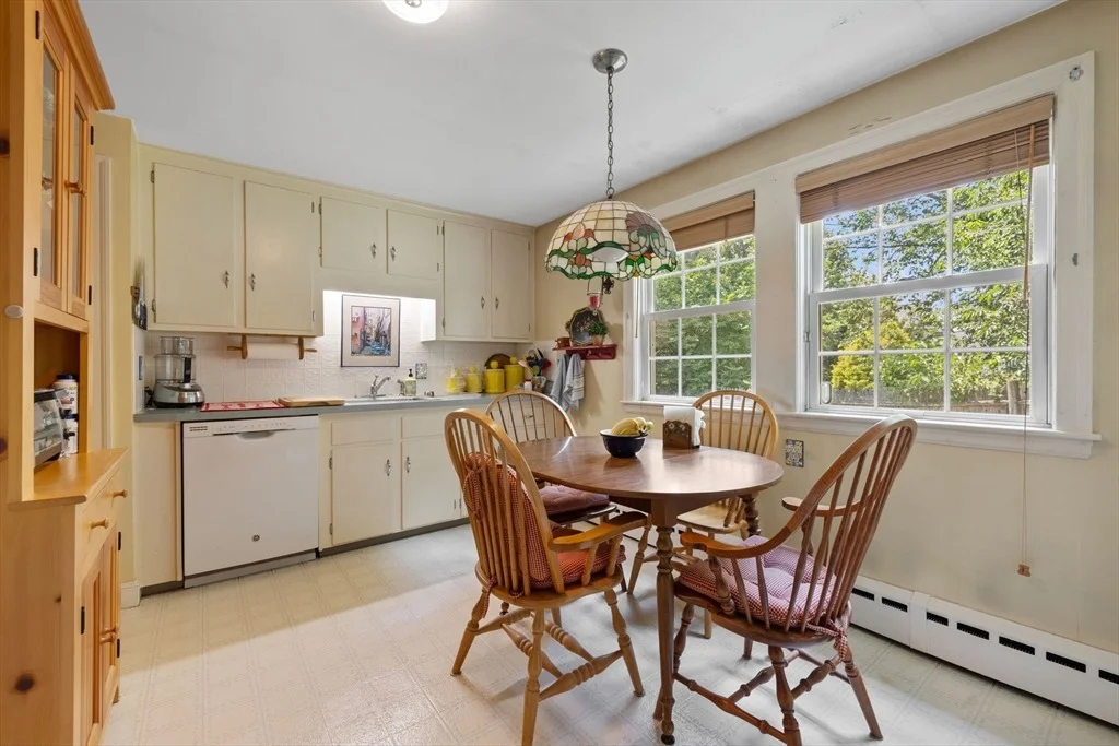 Photo of 38 Cutter Hill Rd