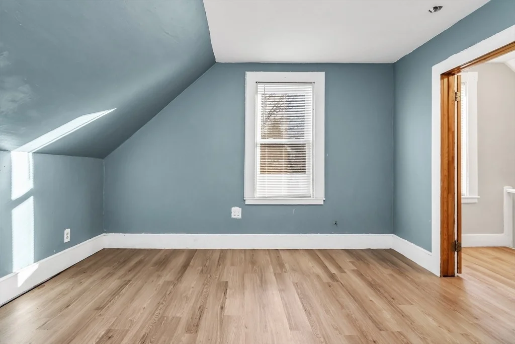 Photo of 17 Pond St