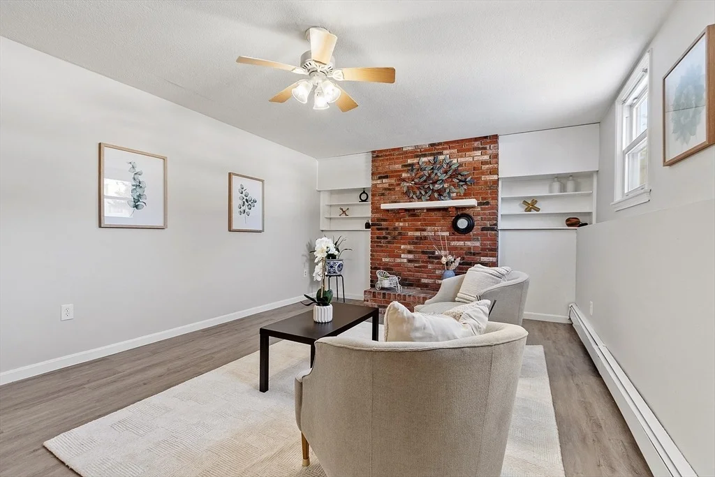 Photo of 4 Saint James Cir