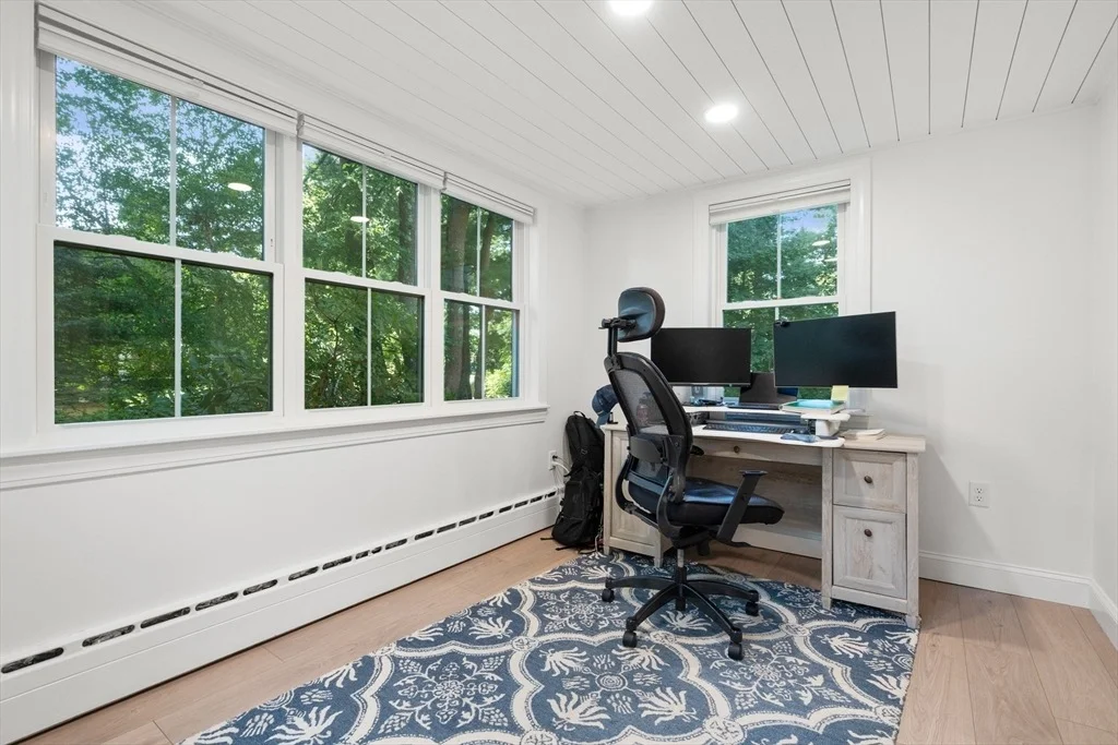 Photo of 14 Fuller Brook Ave