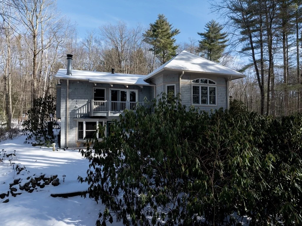 Photo of 206 North Valley Road