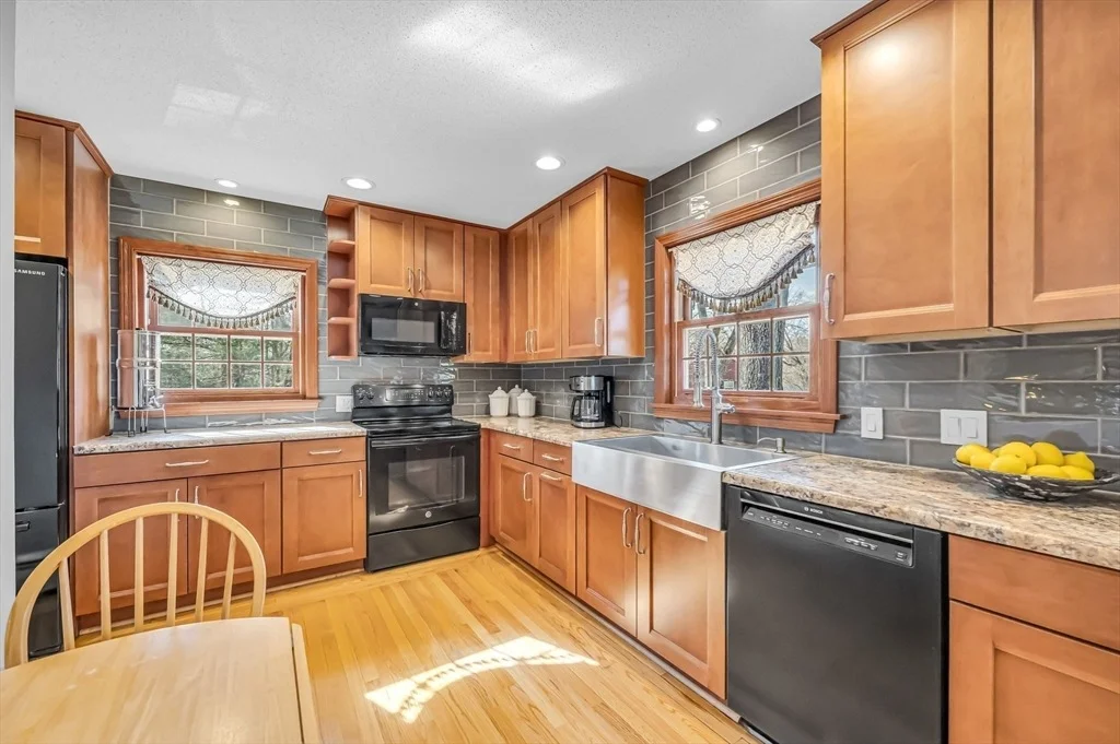 Photo of 97 Salem Road