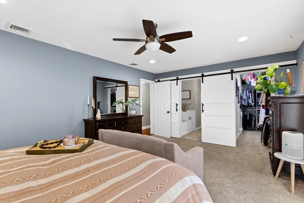 Photo of 24 Moon Compass Ln