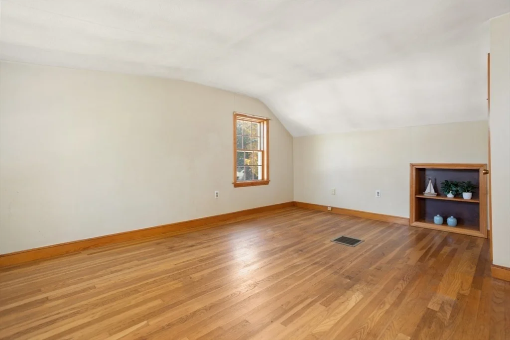 Photo of 57 Wescroft Road