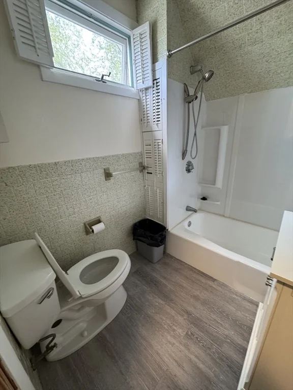 Photo of 2 Rosedale Ave