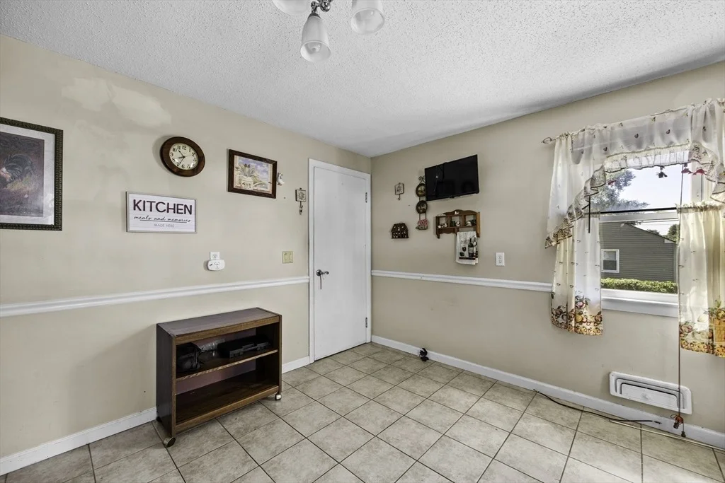 Photo of 133 Denwall Dr