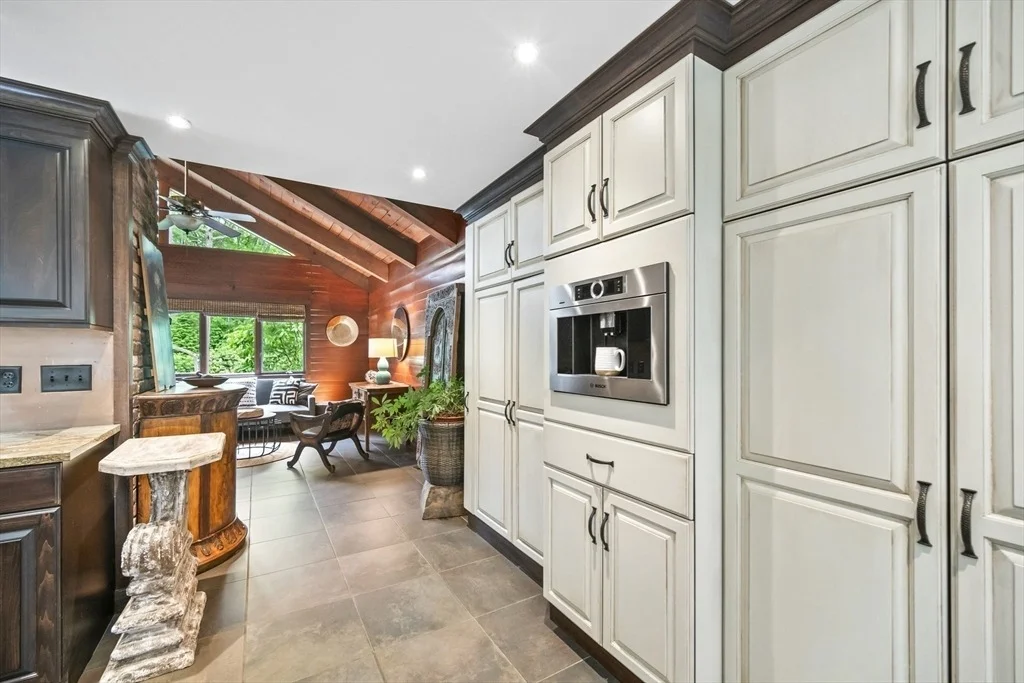 Photo of 91 Edmands Road