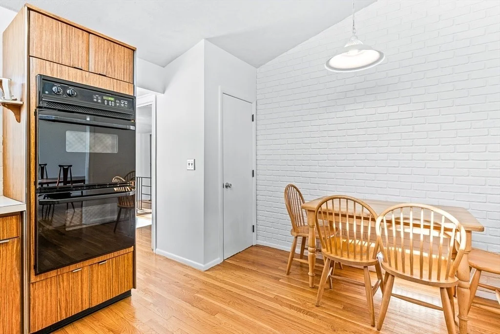 Photo of 32 Indian Ridge Rd