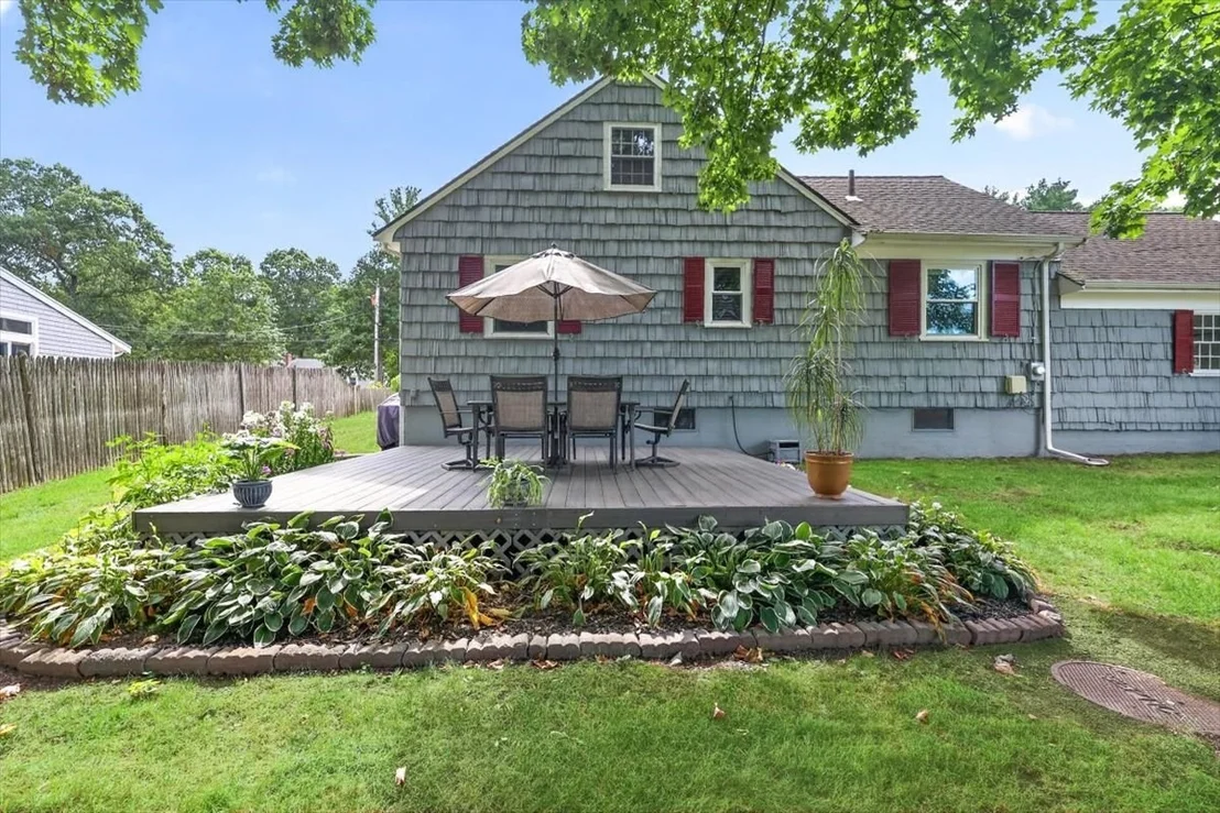 Photo of 105 Whiting Street