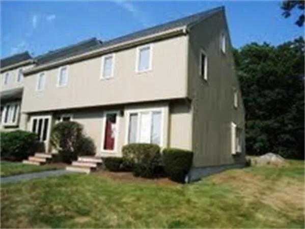 Photo of Unit 7 at 17 Deer Path