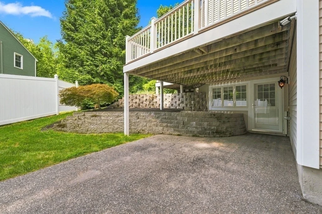 Photo of 18 Parsonage Hill Rd.