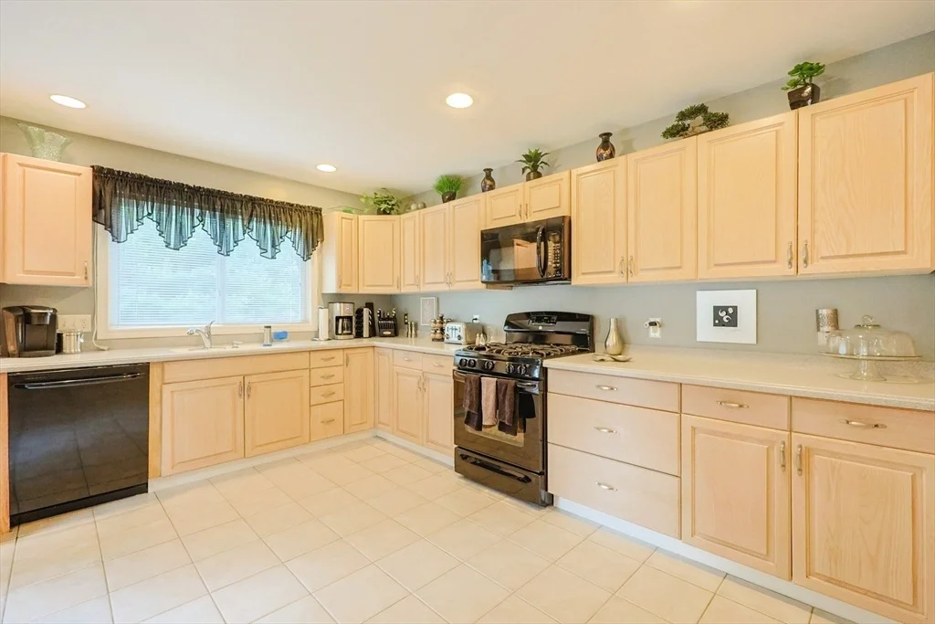 Photo of Unit 45 at 45 Half Crown Cir