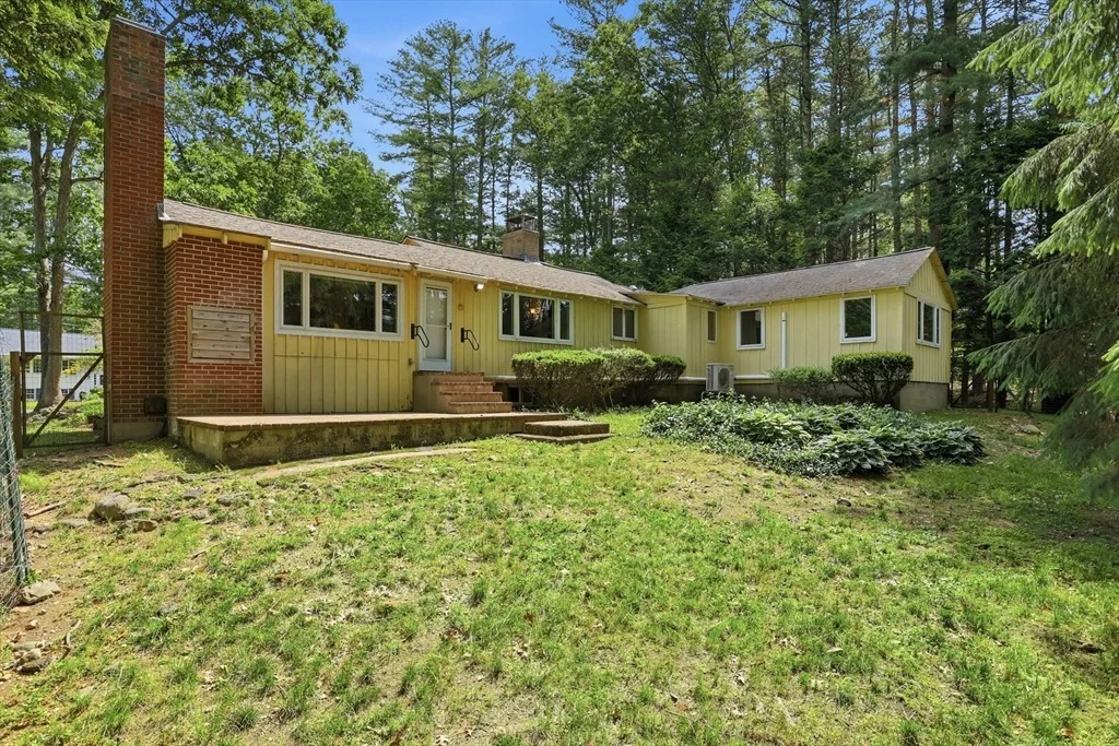 Photo of 24 Forest Rd