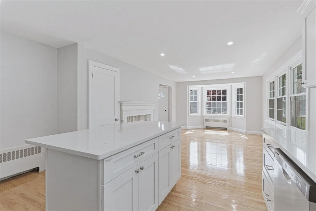 Photo of 95 Circle Dr