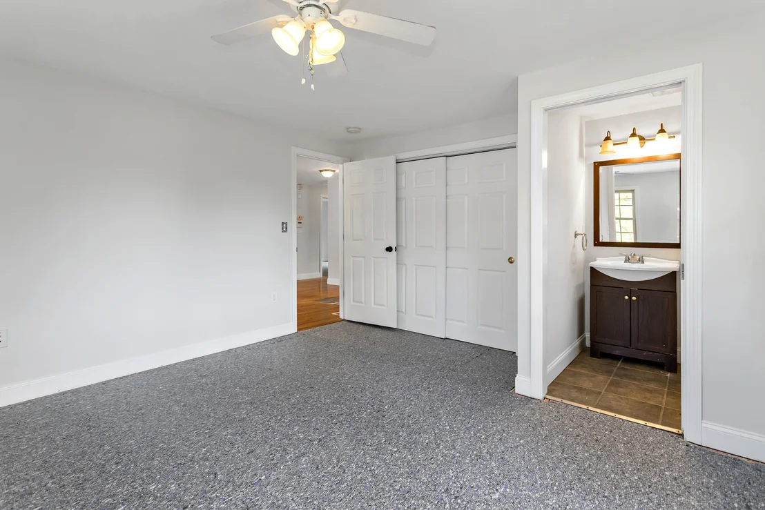 Photo of 43 Forest Dr