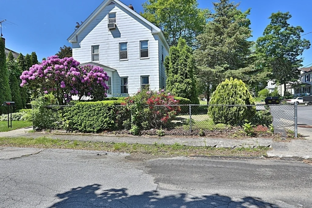 Photo of 32 Carter St