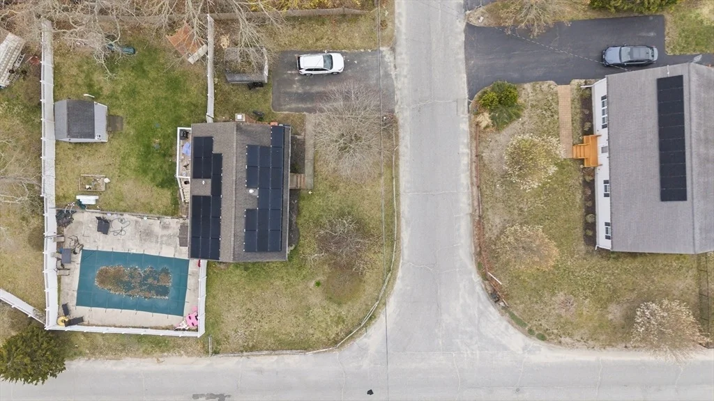 Photo of 51 Hideaway Ln