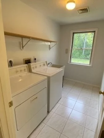 Photo of 43 Walnut St