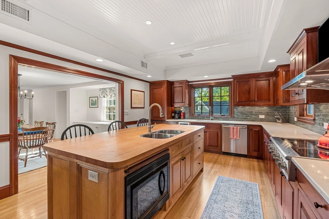 Photo of 5 Willowdale Rd