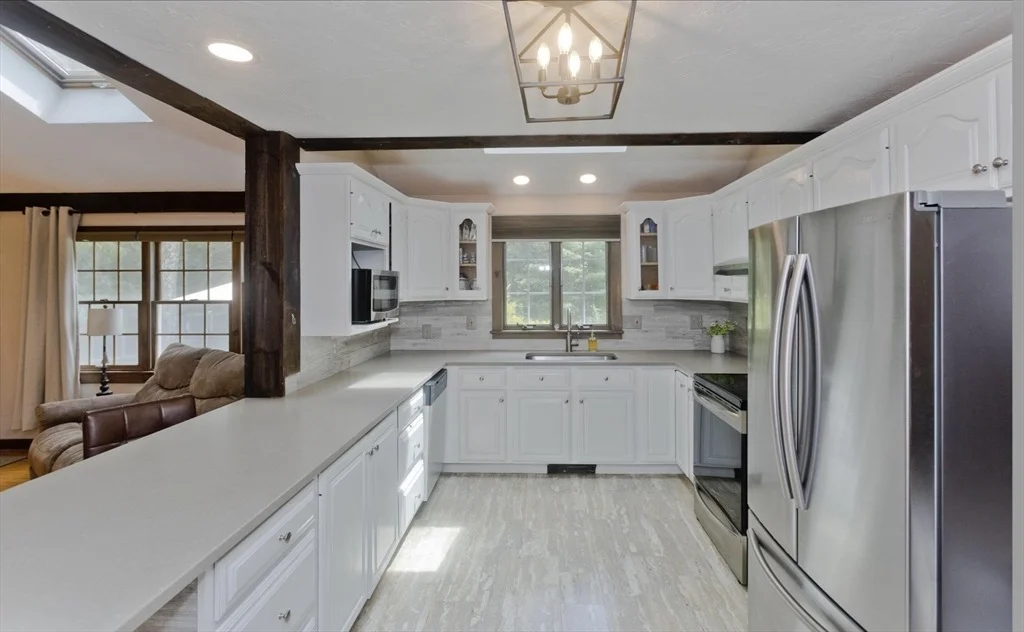 Photo of 4 Caroline Cir