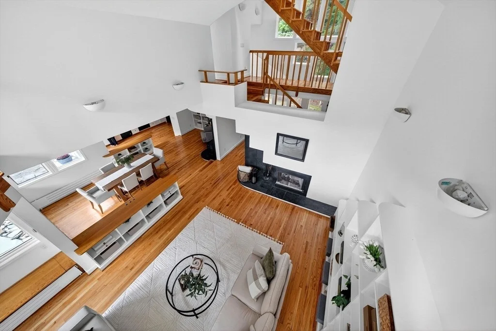 Photo of 91 Piney Point Rd