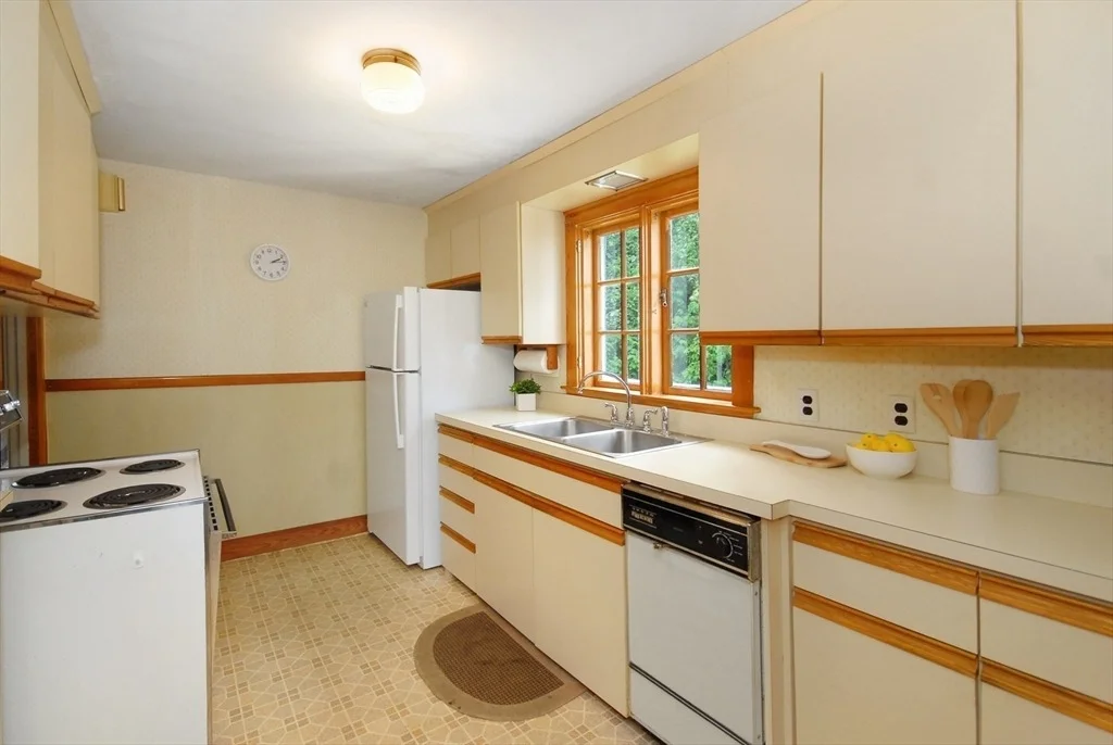 Photo of 3 Sherburne Rd