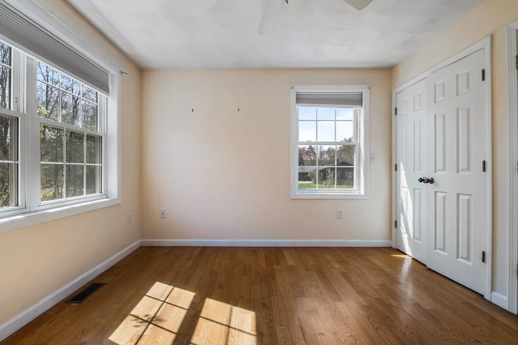 Photo of 534 Hooksett