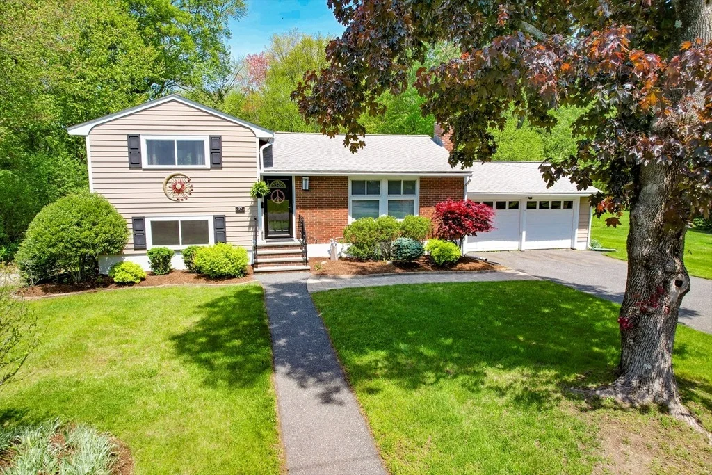 Photo of 29 Little Tree Lane