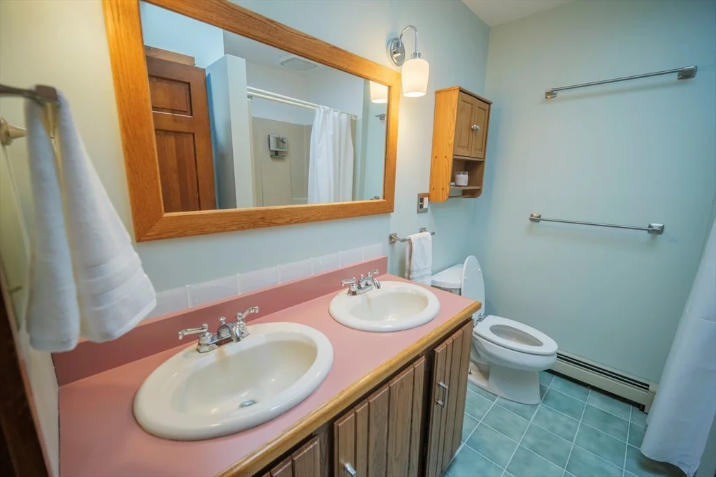 Photo of 255 High St Hill Rd