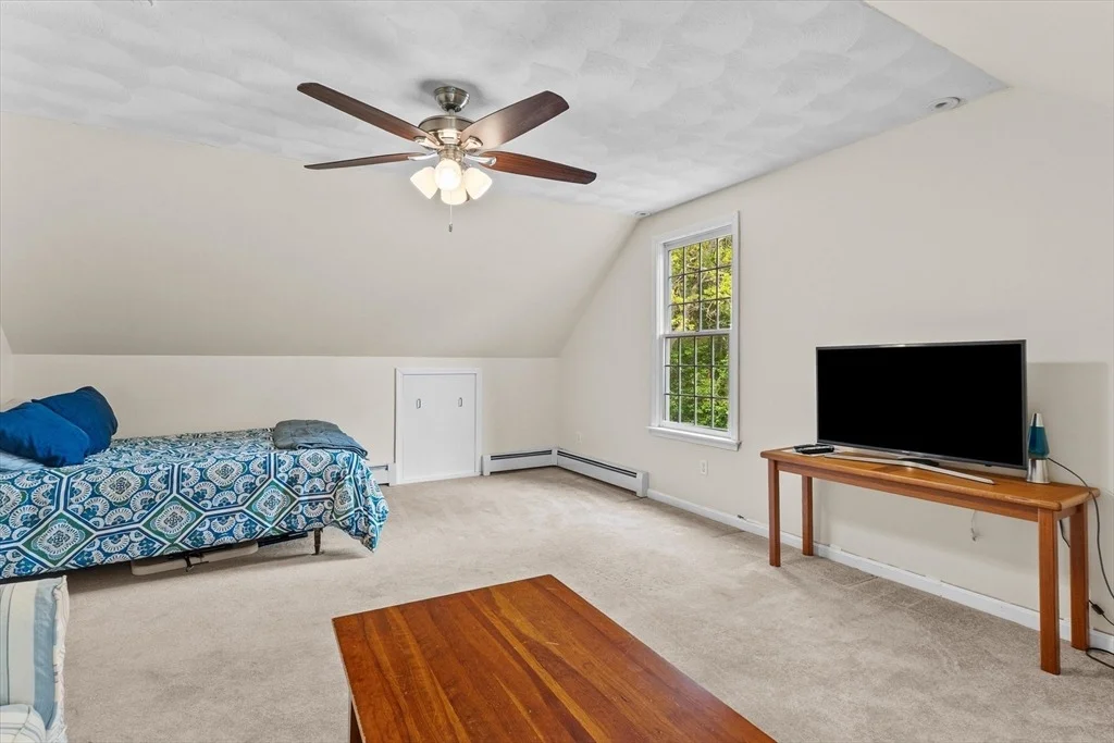 Photo of 2 Hickory Ln