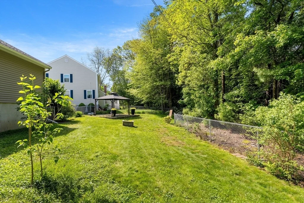 Photo of 11 Beechtree Cir