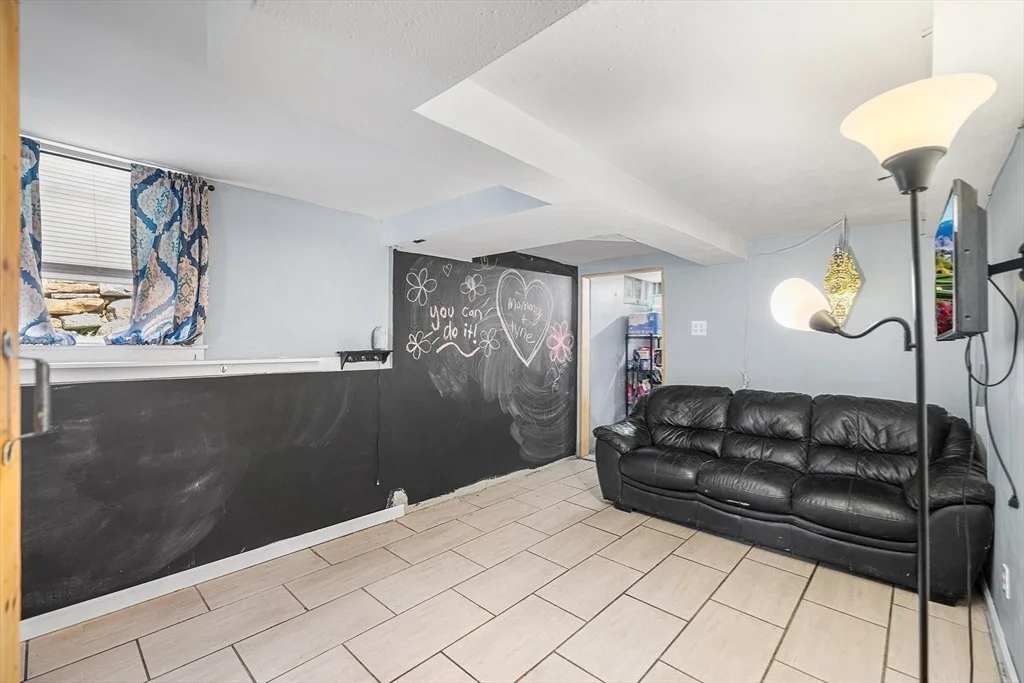 Photo of 74 North Rd