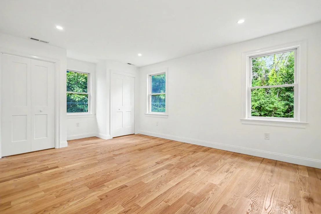 Photo of 7B Lakeshore Dr