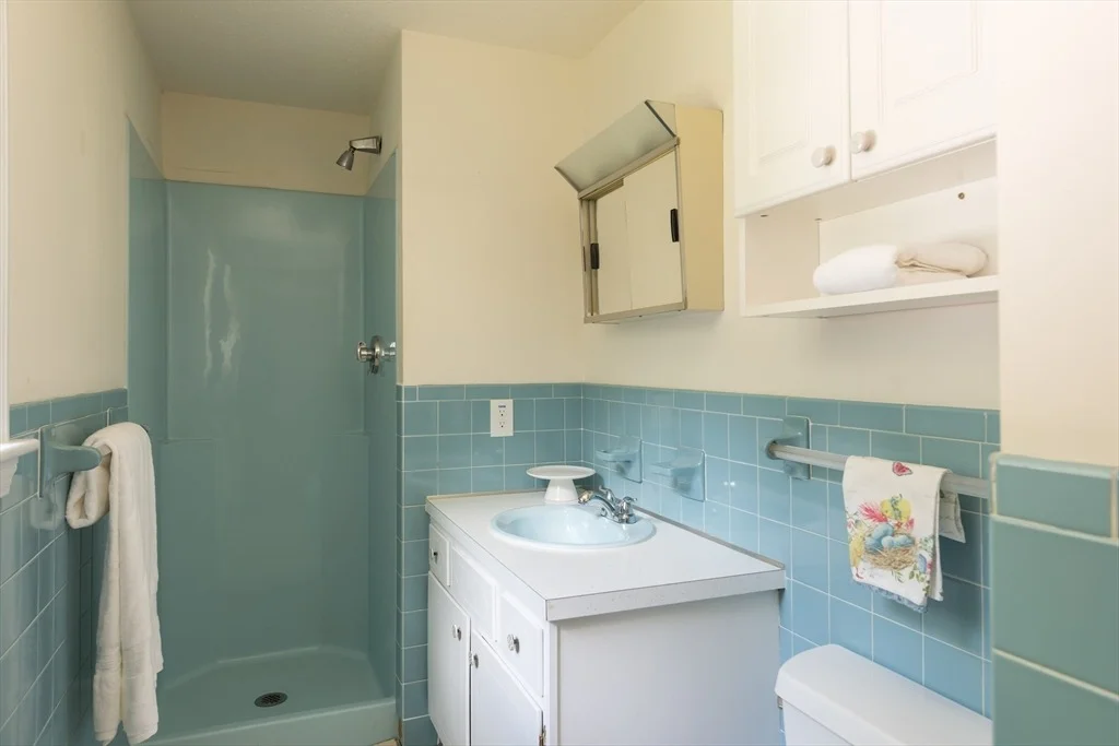 Photo of 35 Sharon Cir
