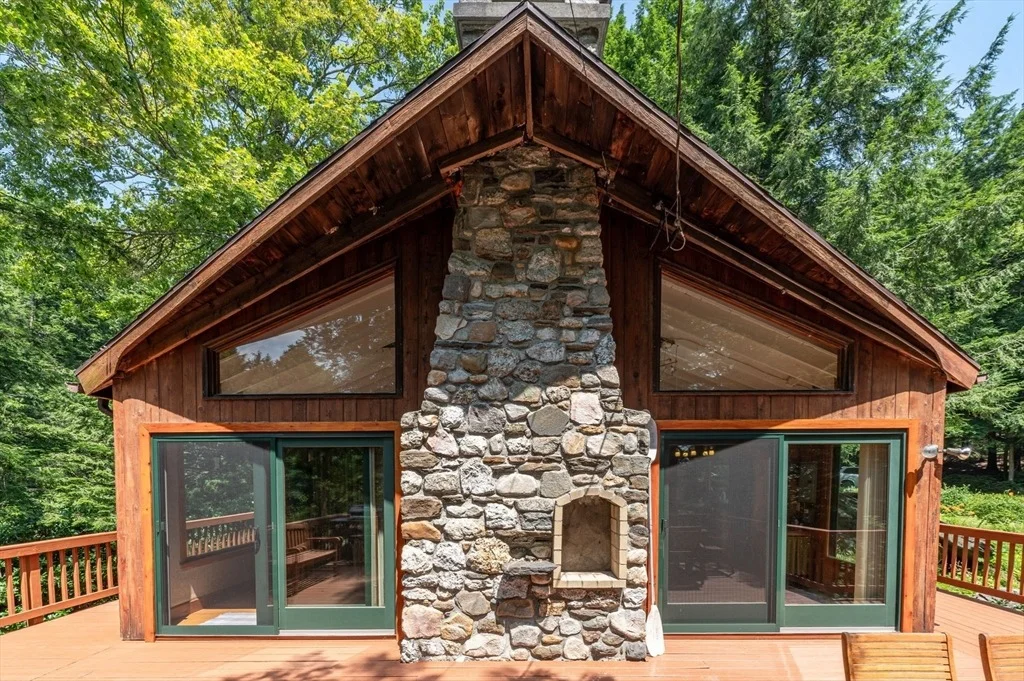 Photo of 32 Pond Hill Rd