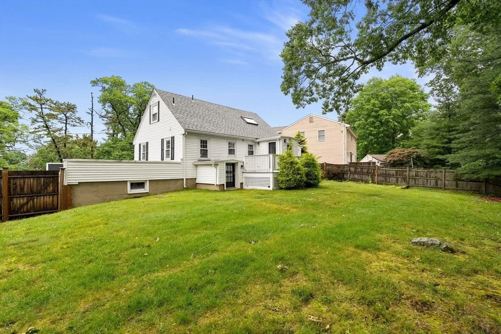 Photo of 19 Cunningham Cir