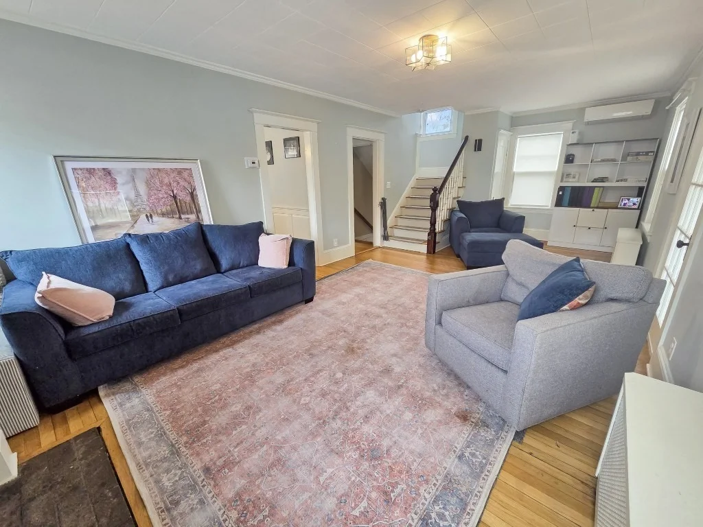 Photo of 70 Chestnut St