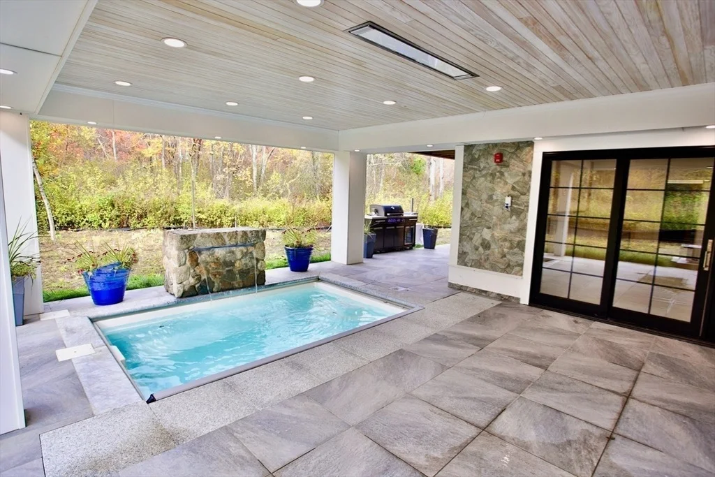 Photo of 70 Mccallar Lane