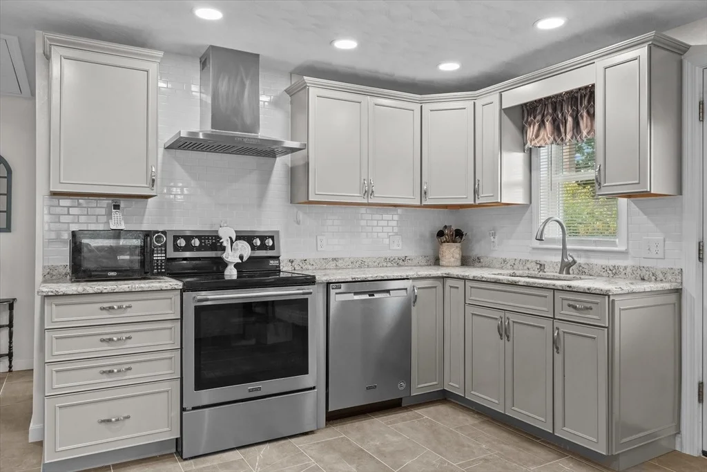 Photo of 91 Maplewood Road