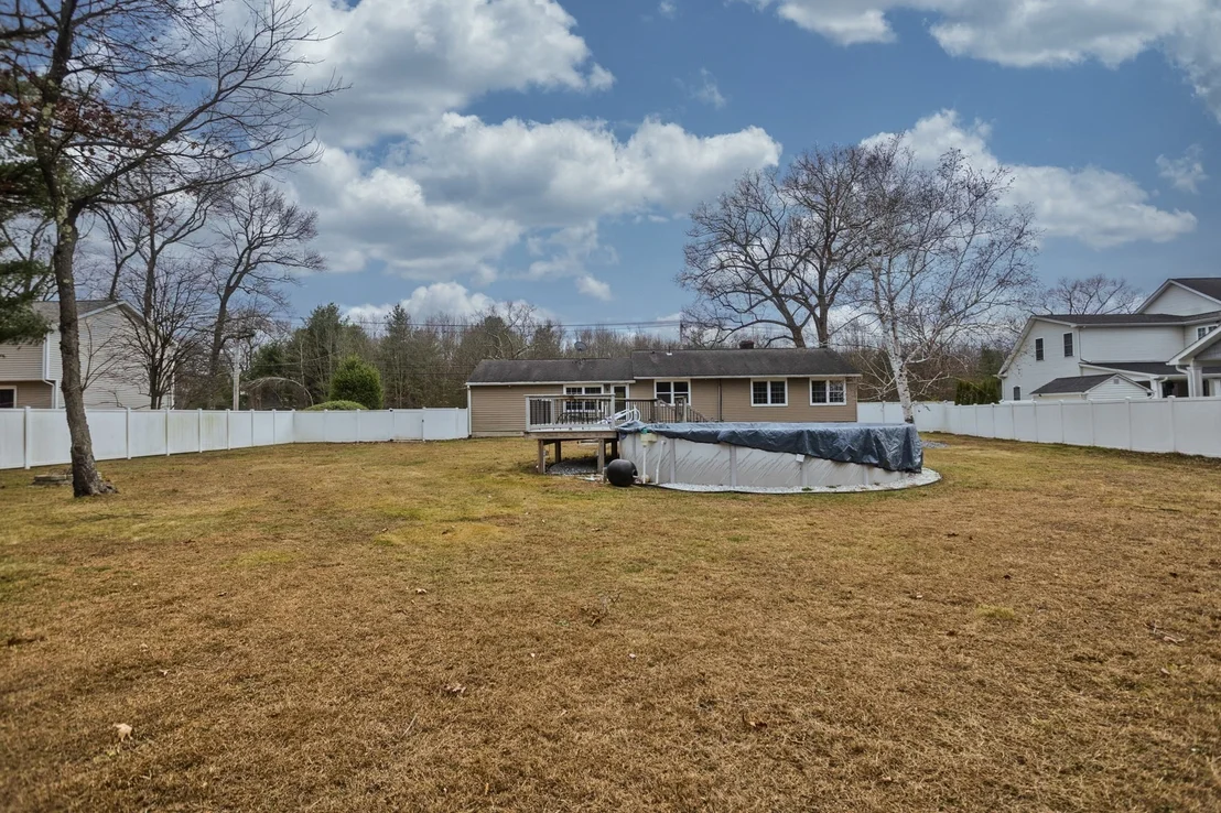 Photo of 1066 Piper Rd