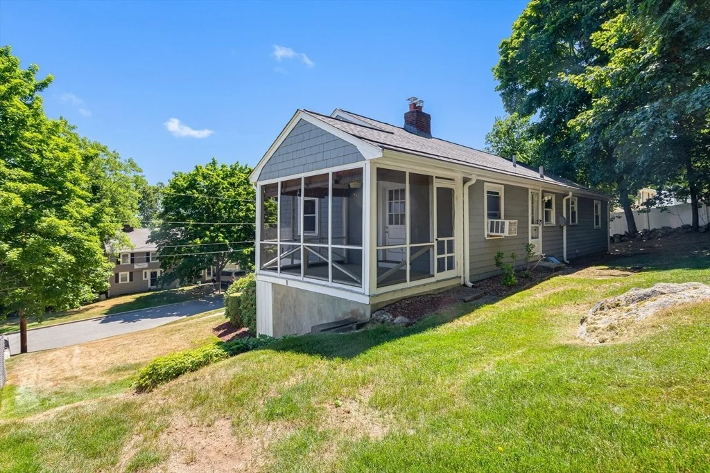 Photo of 38 Robinhood Rd