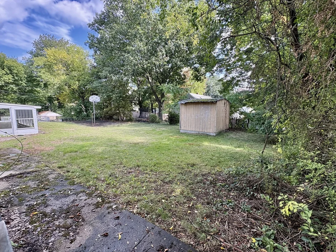 Photo of 175 Dana Ave