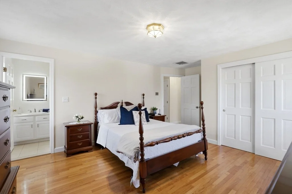 Photo of 6 Gavin Cir