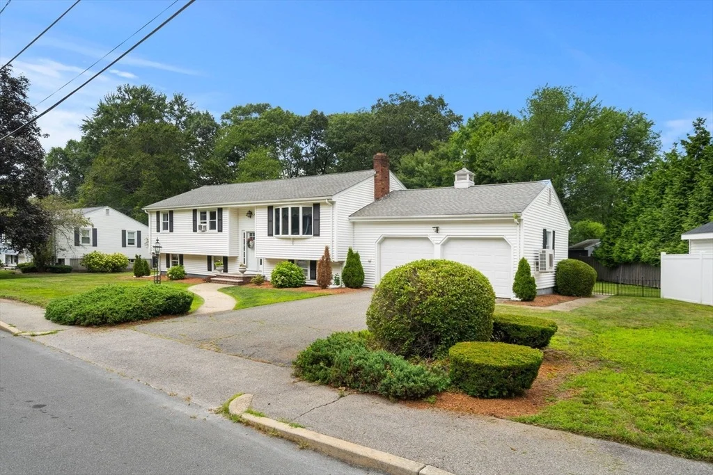 Photo of 78 Robbie Rd